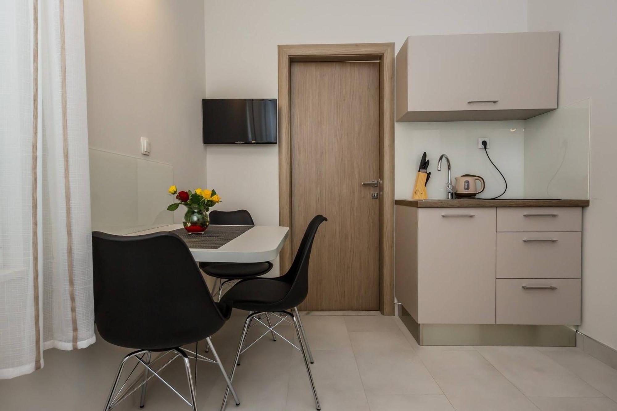 Apartmani Savin Бродарица Экстерьер фото